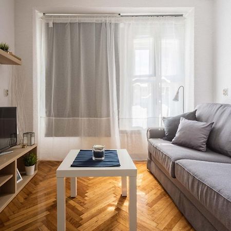Apartment Petra By Blue Apartments Zagreb Exterior foto